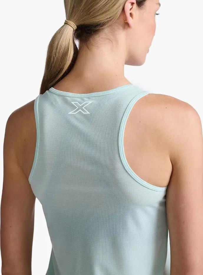 2XU Women&#x27;s Aero Singlet Glacier/White Reflective | Buy 2XU Women&#x27;s Aero Singlet Glacier/White Reflective here | Outnorth