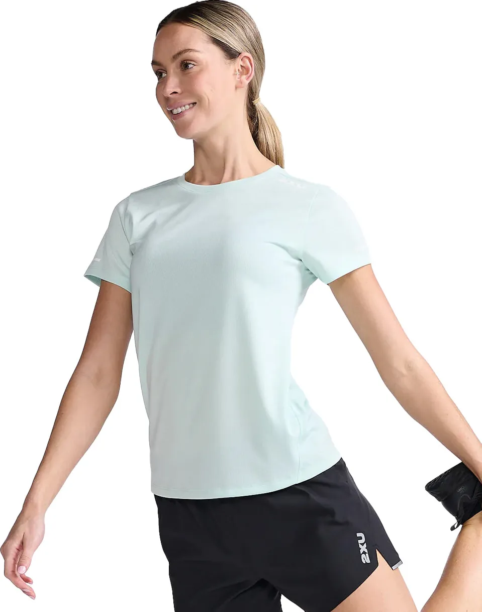 2XU Women&#x27;s Aero Tee Glacier/White Reflective | Buy 2XU Women&#x27;s Aero Tee Glacier/White Reflective here | Outnorth