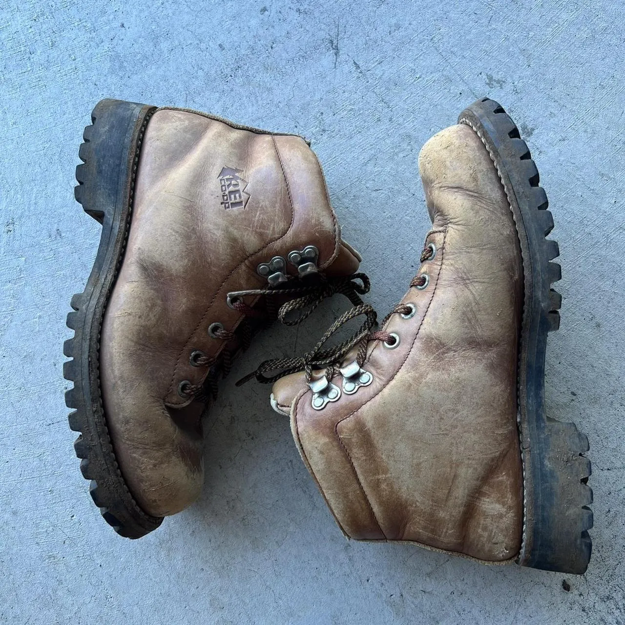 80s REI Vibram Sole Hiking Boots- M's 6, W's 7.5