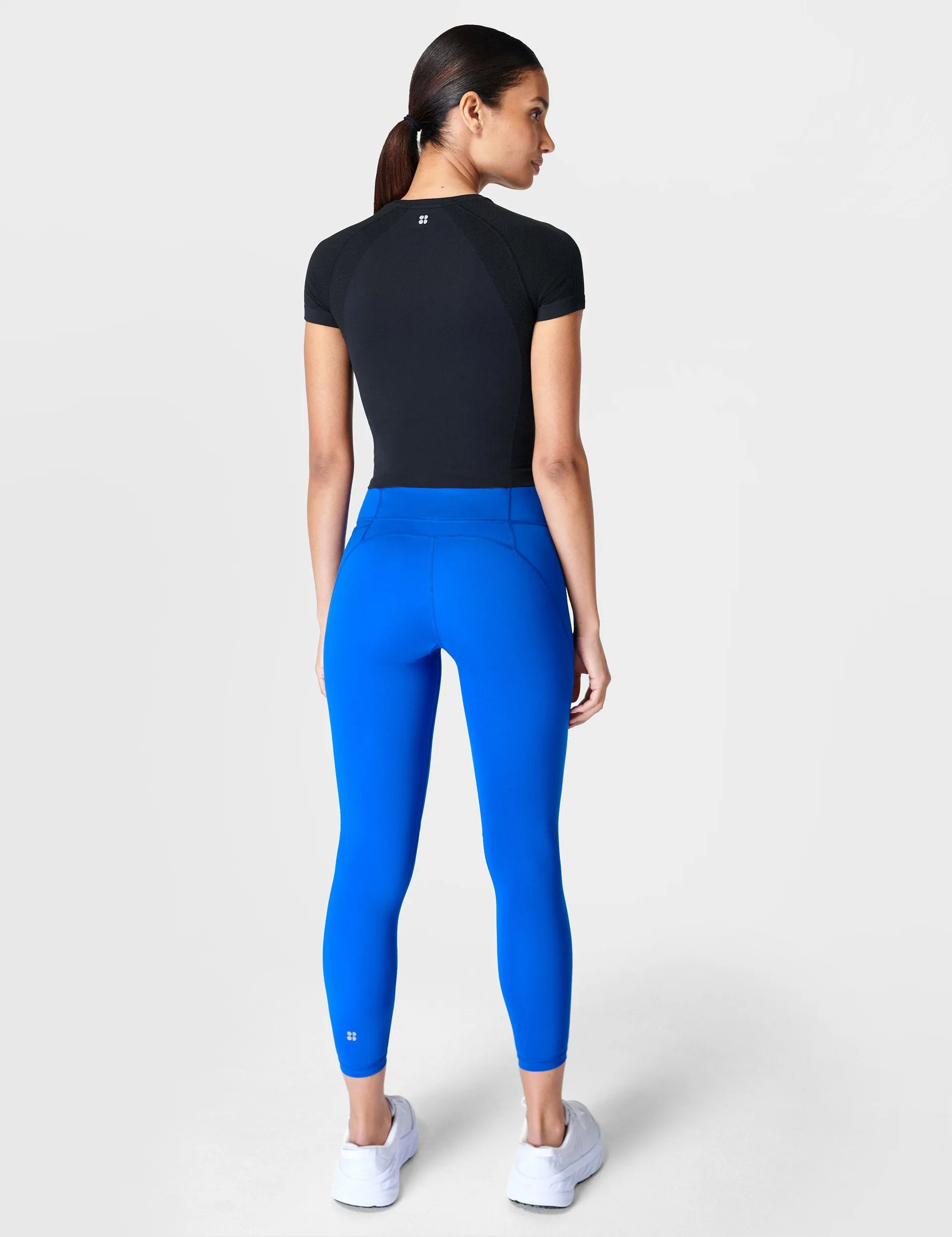 Athlete Crop Seamless Gym T-Shirt - Black