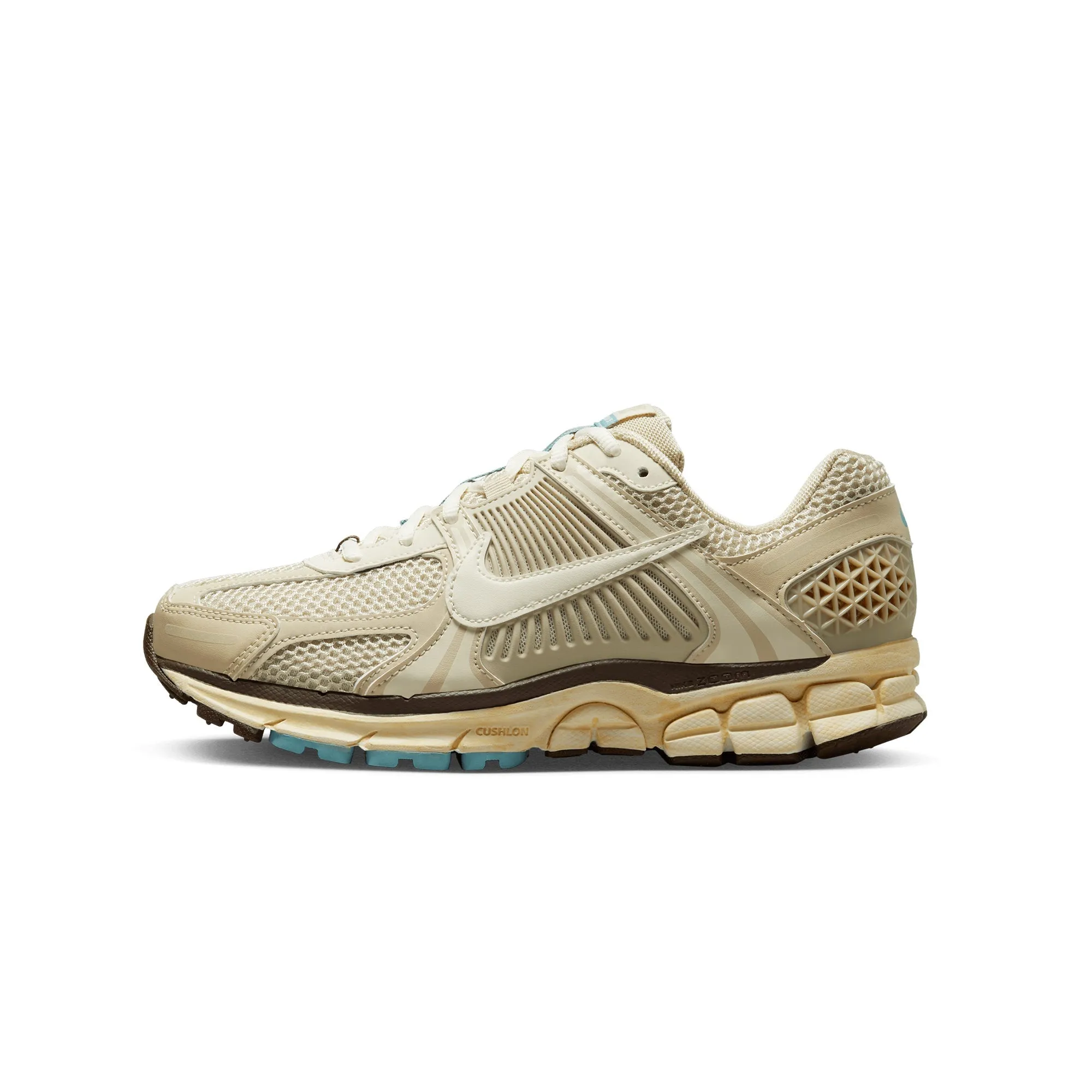 Nike Womens Zoom Vomero 5 Shoes