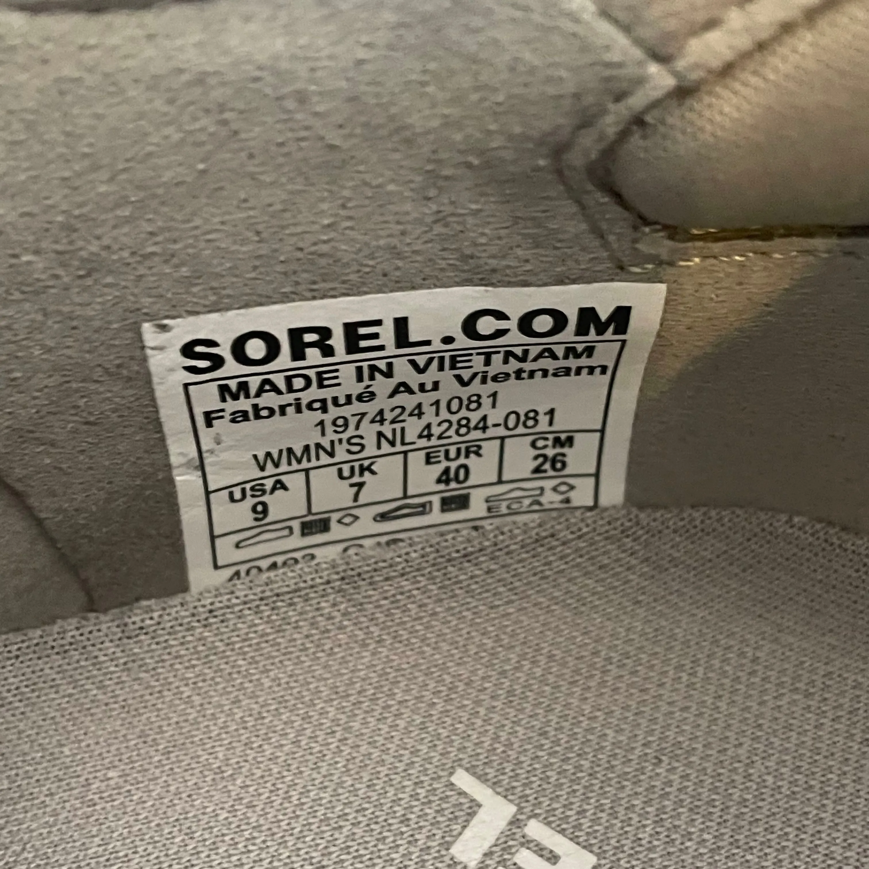 Sorel | Women's Light Gray Kinetic Sneakers | Size: 9