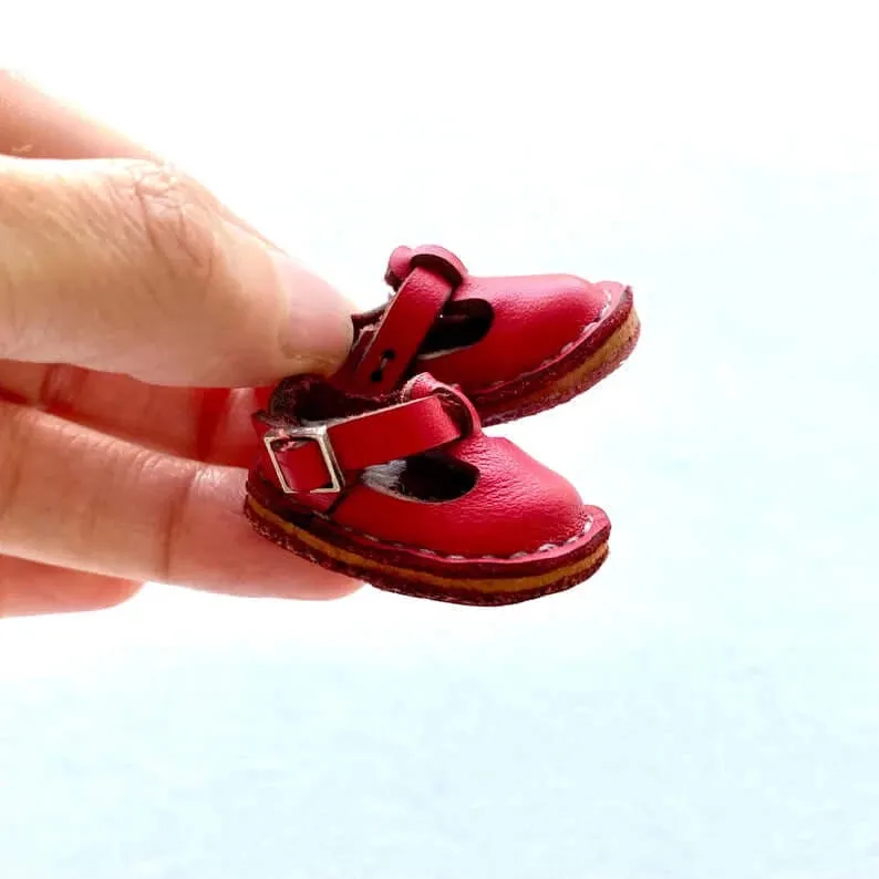 Tiny leather doll shoes red doll shoes 1/6 scale