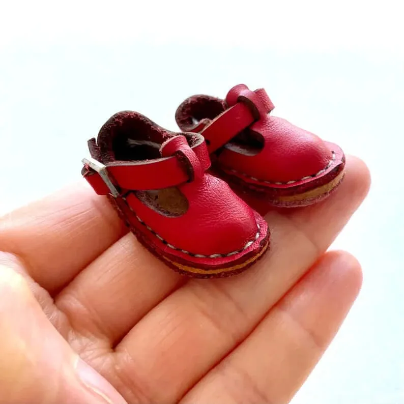 Tiny leather doll shoes red doll shoes 1/6 scale