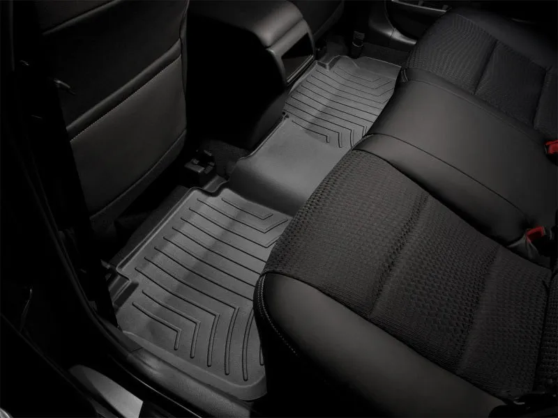 WeatherTech 16  Toyota Tacoma Double Cab Rear FloorLiner - Black