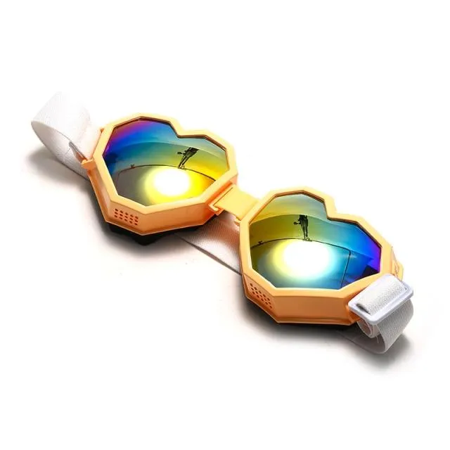 Women's Gradient UV400 Heart-Shaped One Piece Oversized Goggle Sunglasses